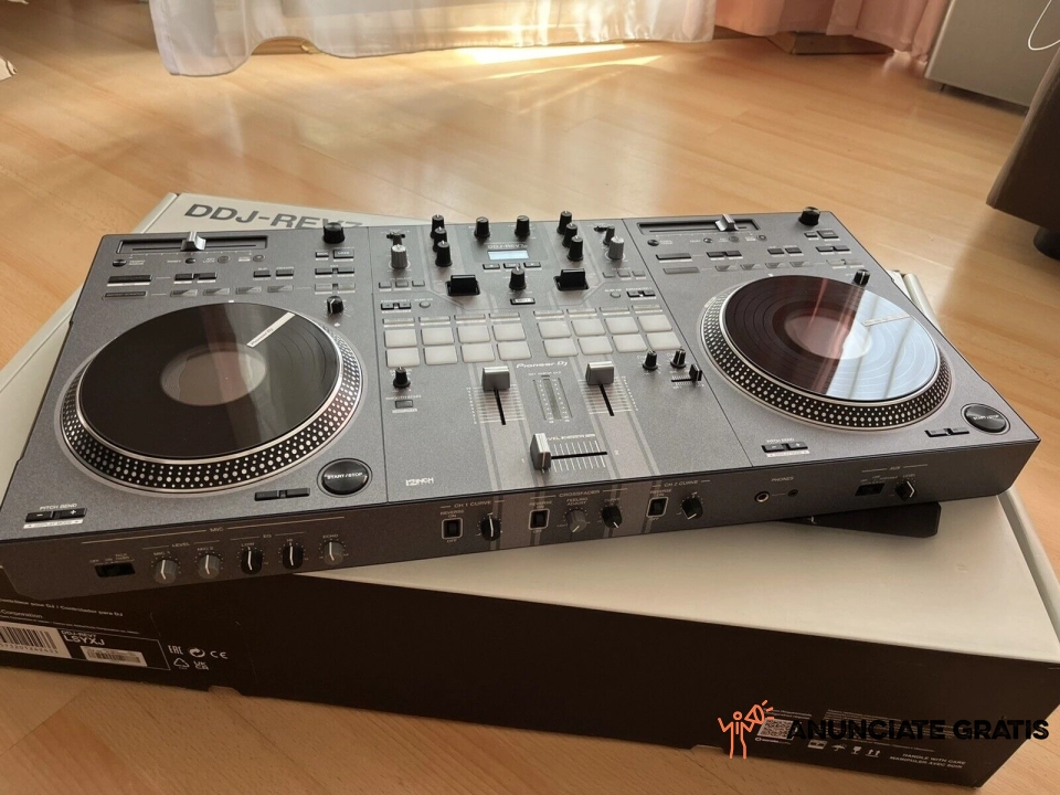 Pioneer DJ DDJ-REV7 Controlador de DJ profesional para Serat